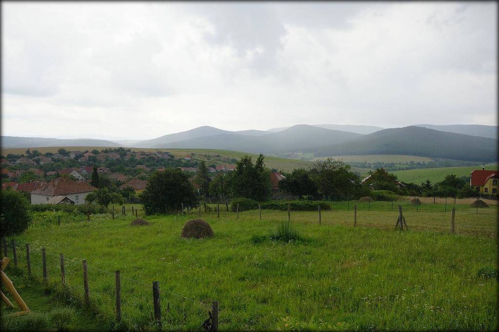 Kaláris Vendégház Hollókő Esterno foto